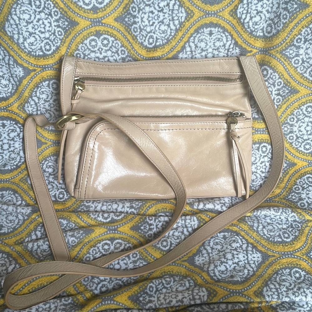 Tan Hobo leather crossbody